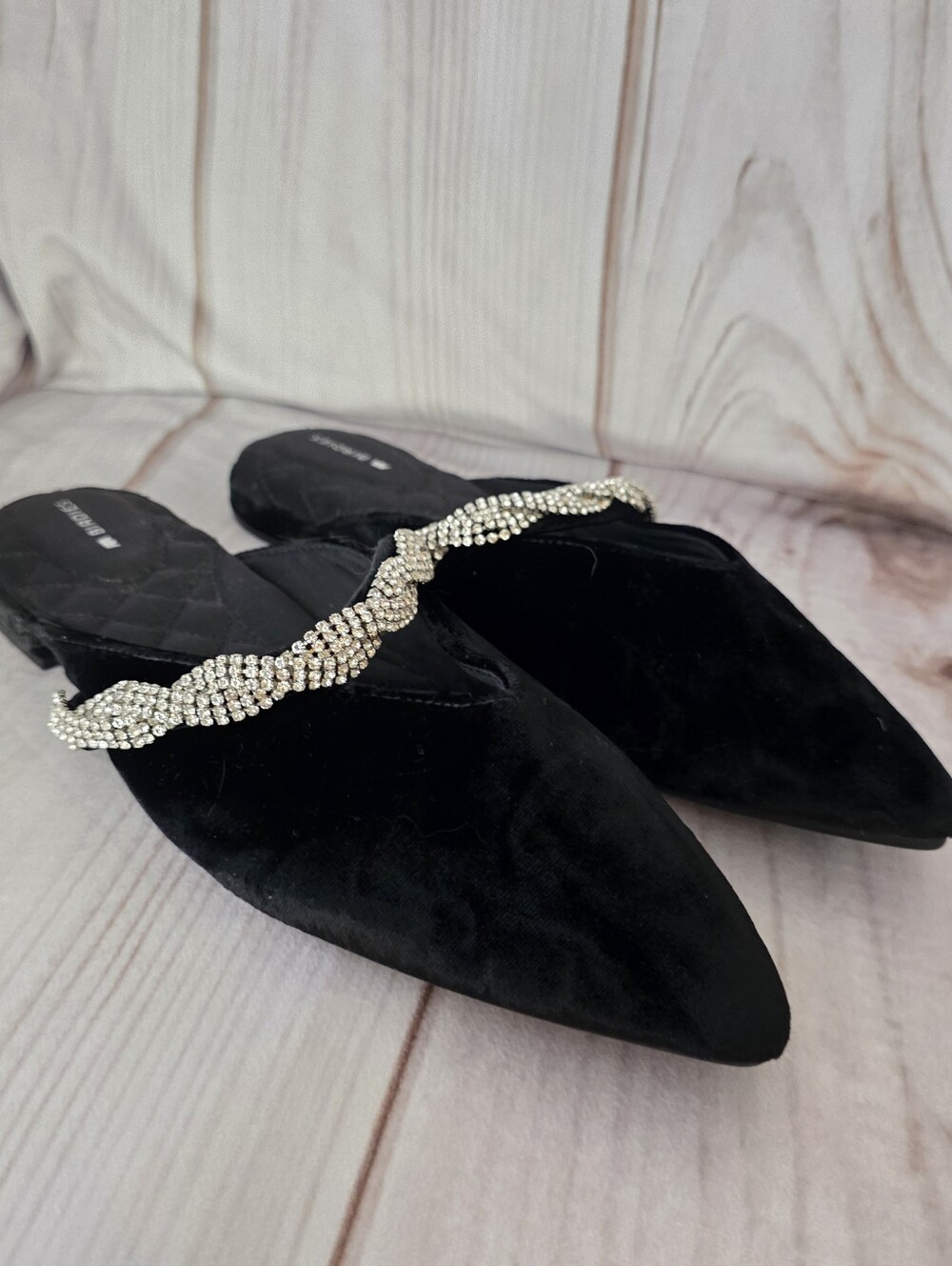 Birdies The Swan Black Velvet Mule Slides Crystal Strap Quilted Womens 7.5